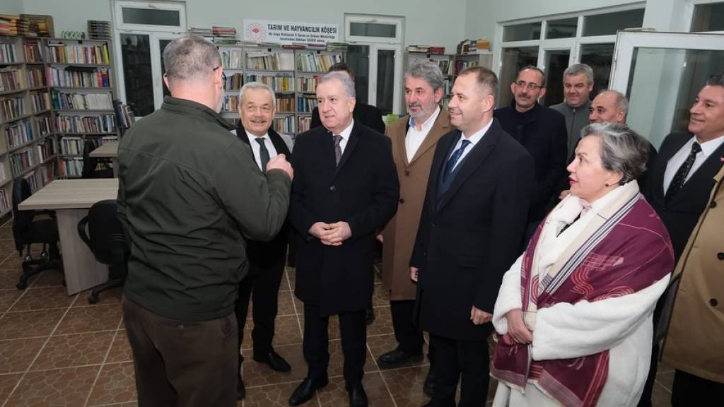 bilecik-haber_mhp-genel-baskan-yardimcisi-durmaz-kirklareli-nde-koy-ziyaretinde-bulundu-62475.jpg