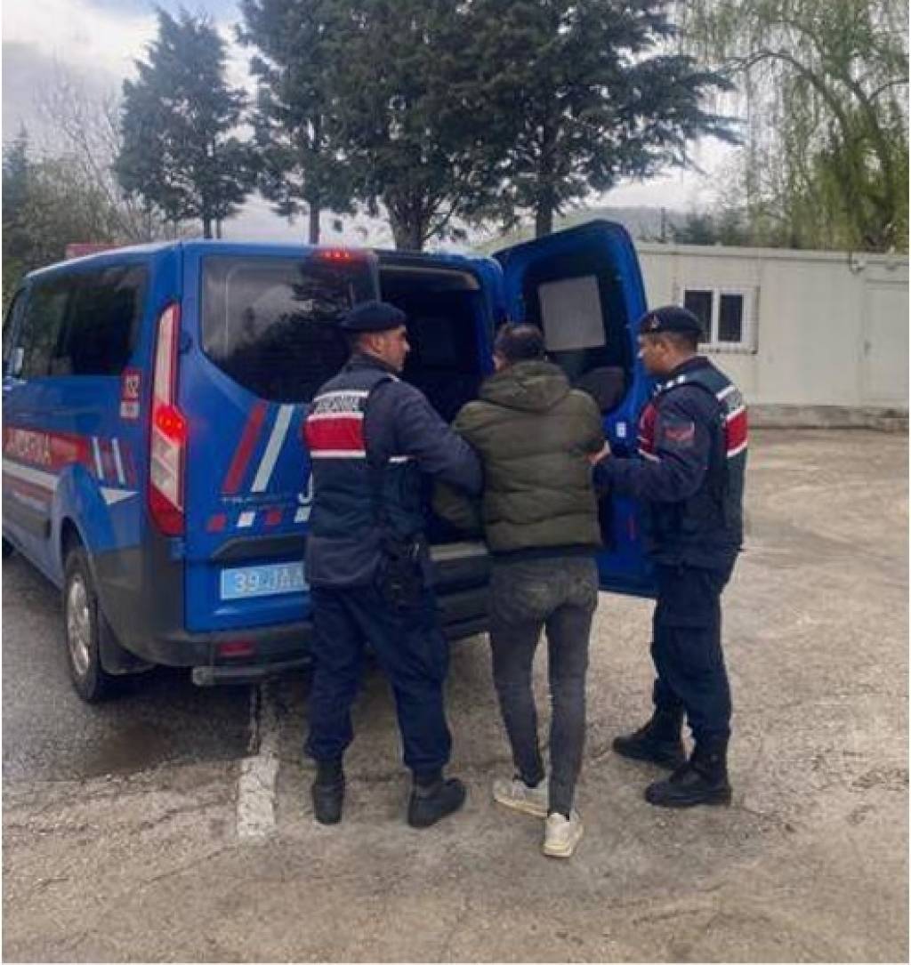 bilecik-haber_kirklareli-nde-cesitli-suclardan-aranan-14-u-hukumlu-43-kisi-yakalandi-66971.jpg