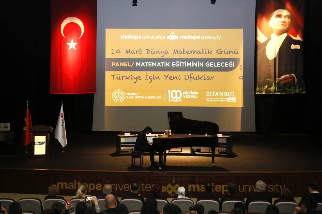 bilecik-haber_maltepe-universitesi-nde-14-mart-dunya-matematik-gunu-kutlandi-65204.jpg