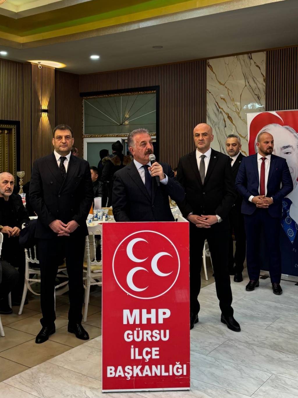 bilecik-haber_mhp-genel-sekreteri-buyukataman-partisinin-bursa-daki-iftar-programinda-konustu-66610.jpg