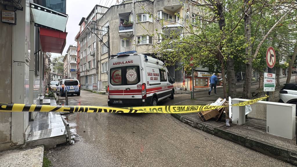 bilecik-haber_bursa-da-otopark-calisani-silahli-saldirida-yaralandi-68915.jpg