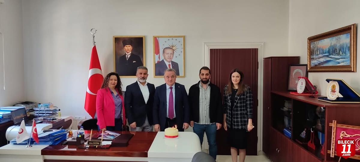 Kaymakam Öztürk’e  Doğum Günü Sürprizi