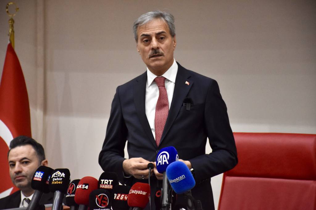 bilecik-haber_sakarya-buyuksehir-belediye-baskani-alemdar-ilk-yilini-degerlendirdi-68697.jpg