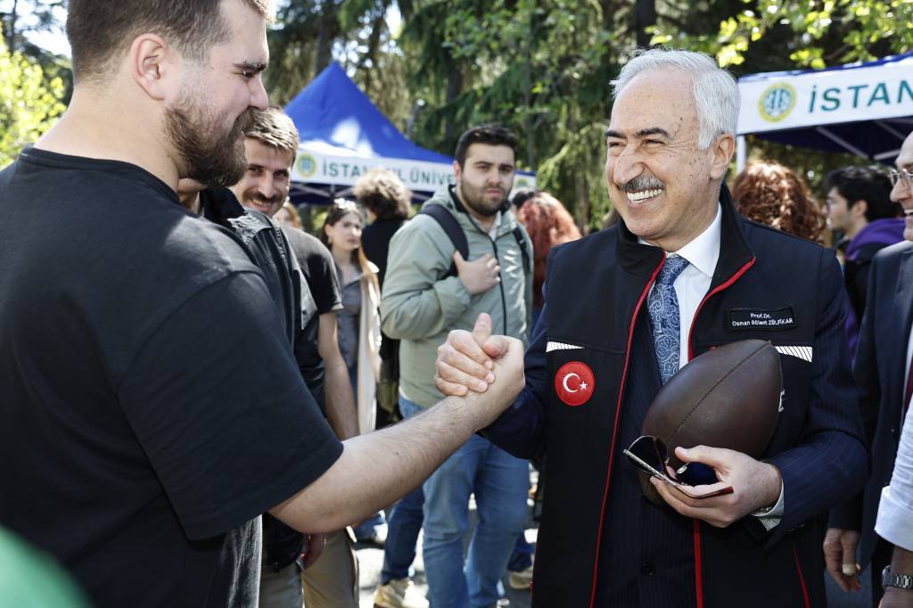 bilecik-haber_istanbul-universitesinde-genclik-festivali-duzenlendi-75789.jpg