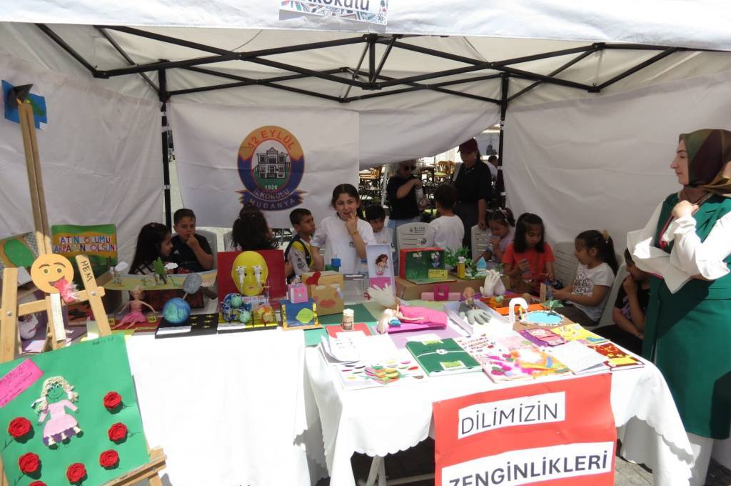 bilecik-haber_mudanya-da-bilim-senligi-duzenlendi-78167.jpg