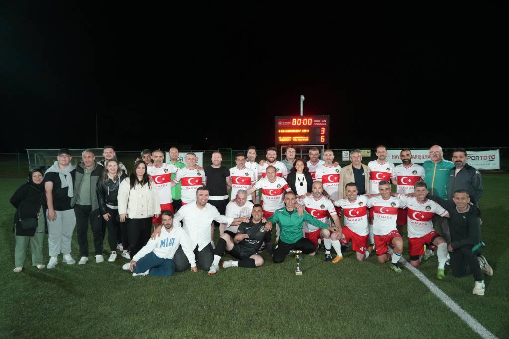 bilecik-haber_trakya-veteranlar-ligi-sampiyonasi-nda-dostspor-veteran-takimi-sampiyon-oldu-78940.jpg