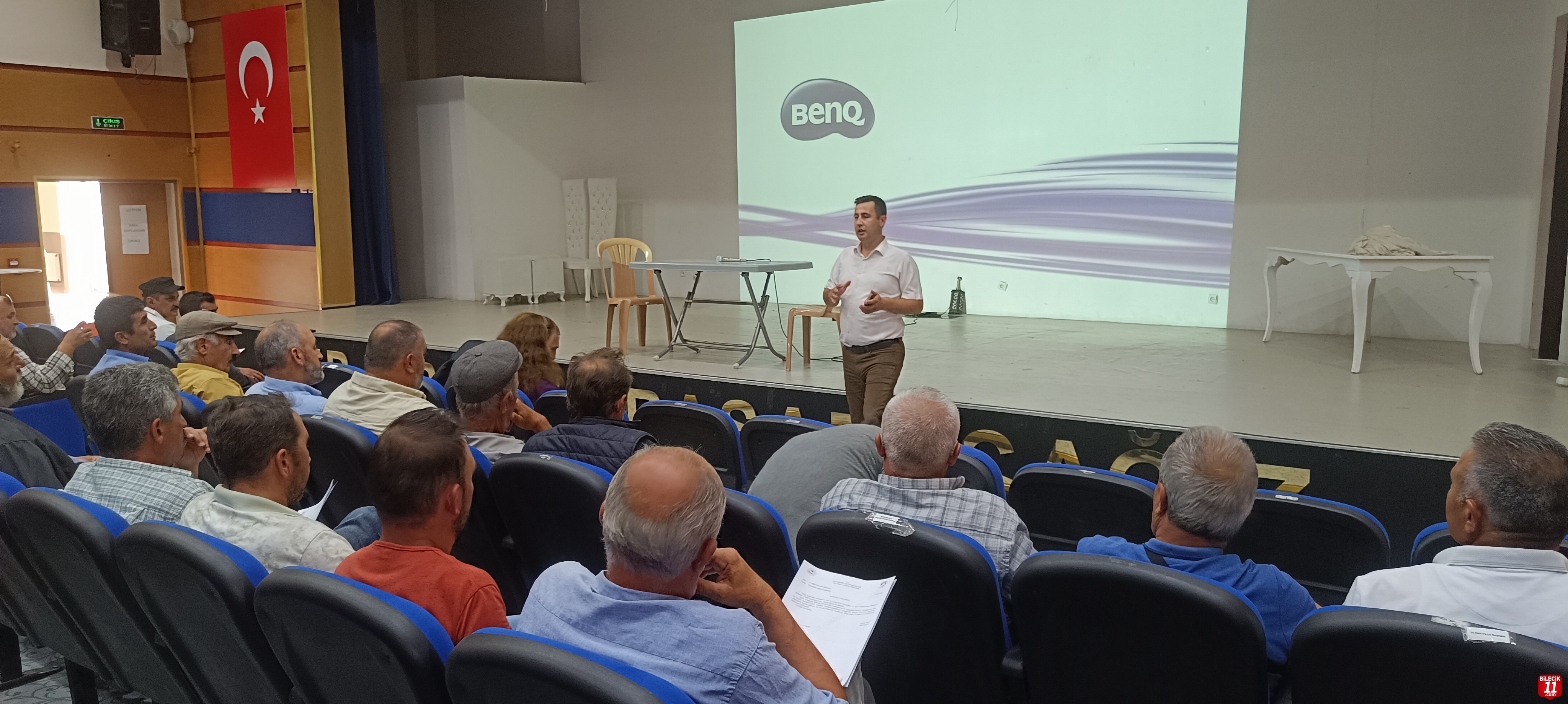 Pazaryeri ilçesinde mahalle ve köy muhtarlarına seminer verildi