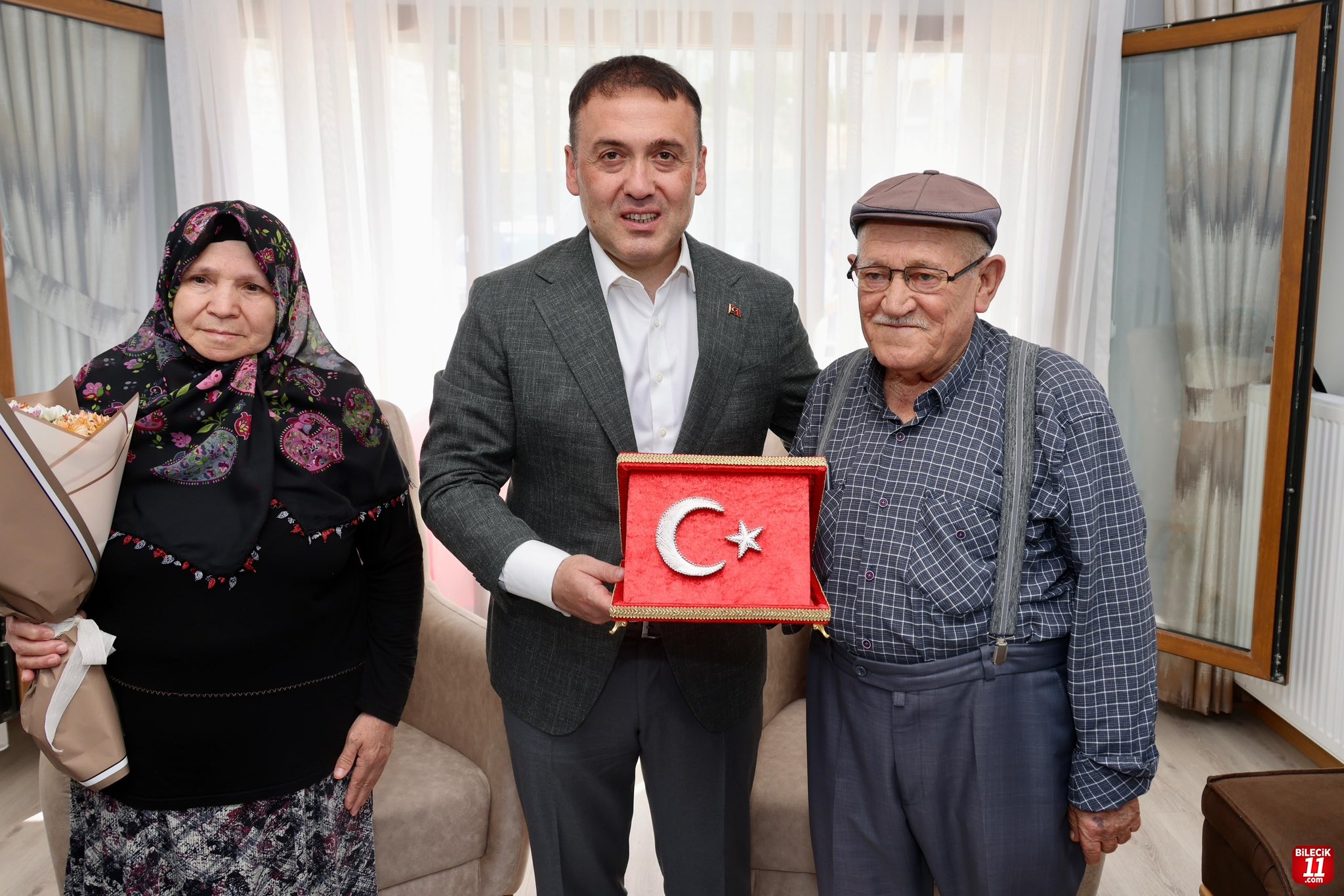 Vali Sözer’den Şehit Ailesine Ziyaret