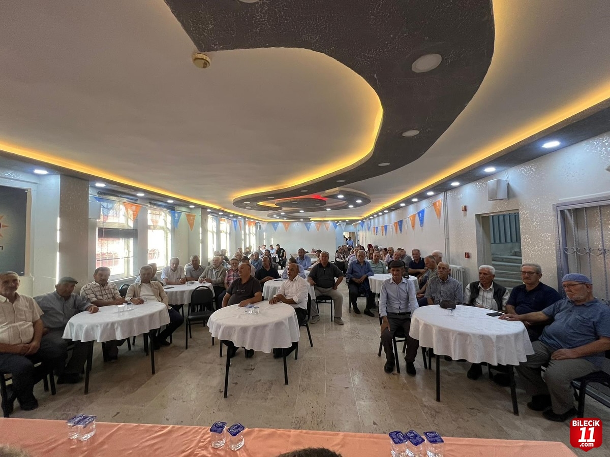 AK Parti Yenipazar'da Danışma Toplantısı Düzenledi