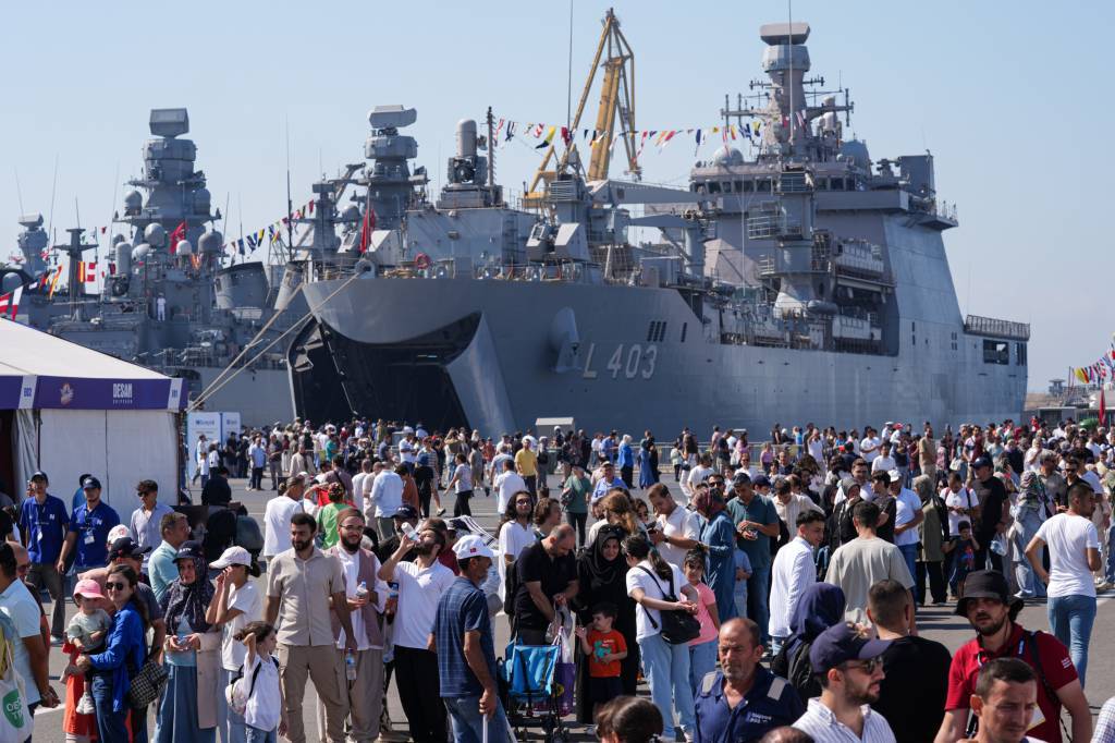 bilecik-haber_vatandaslar-teknofest-mavi-vatan-a-akin-etti-94061.jpg