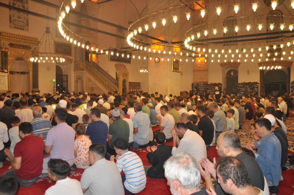 bilecik-haber_balikesir-de-mevlid-i-nebi-haftasi-programlarla-devam-ediyor-95234.jpg
