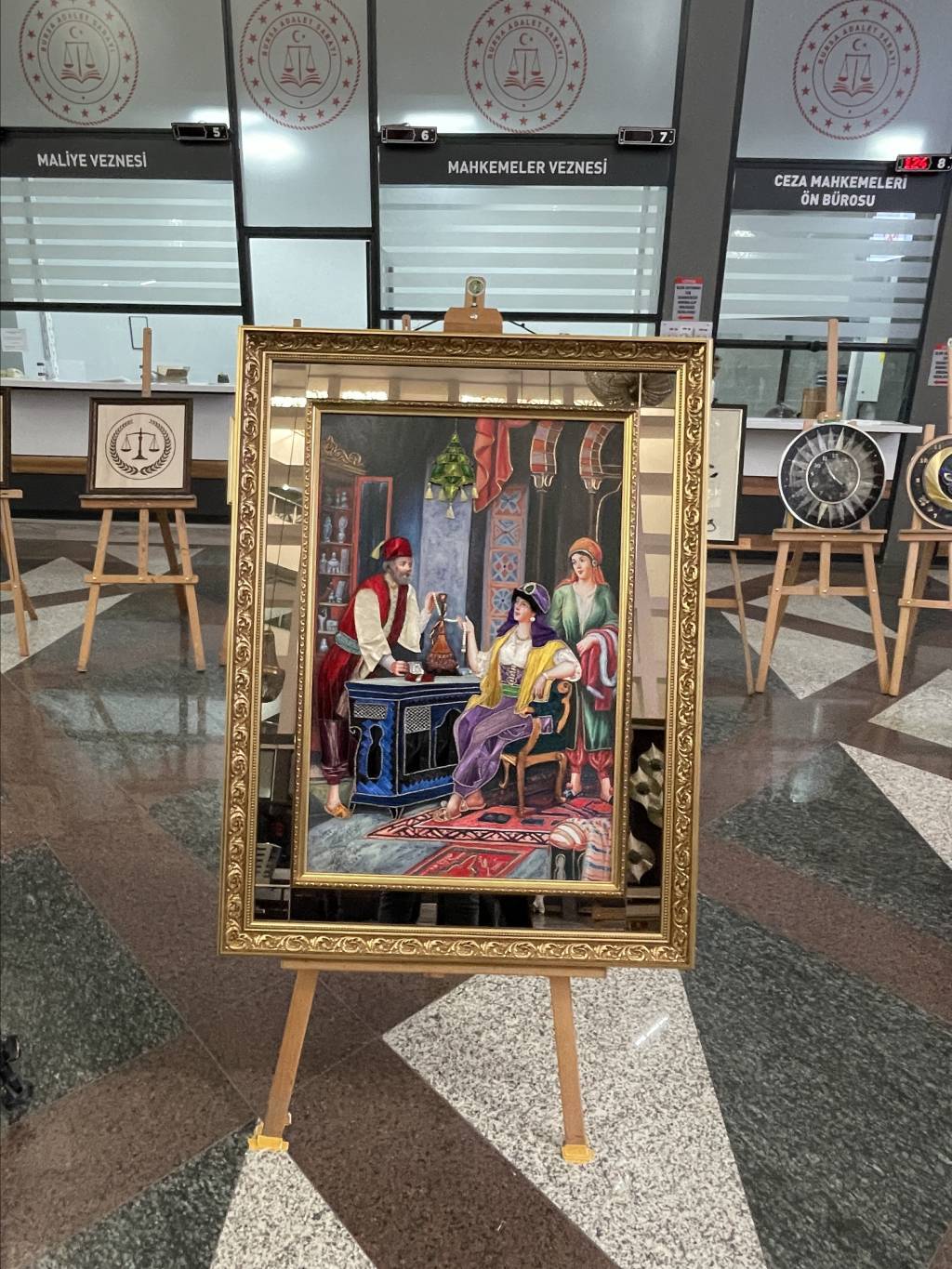bilecik-haber_bursa-adliyesi-nde-el-sanatlari-sergisi-acildi-94919.jpg
