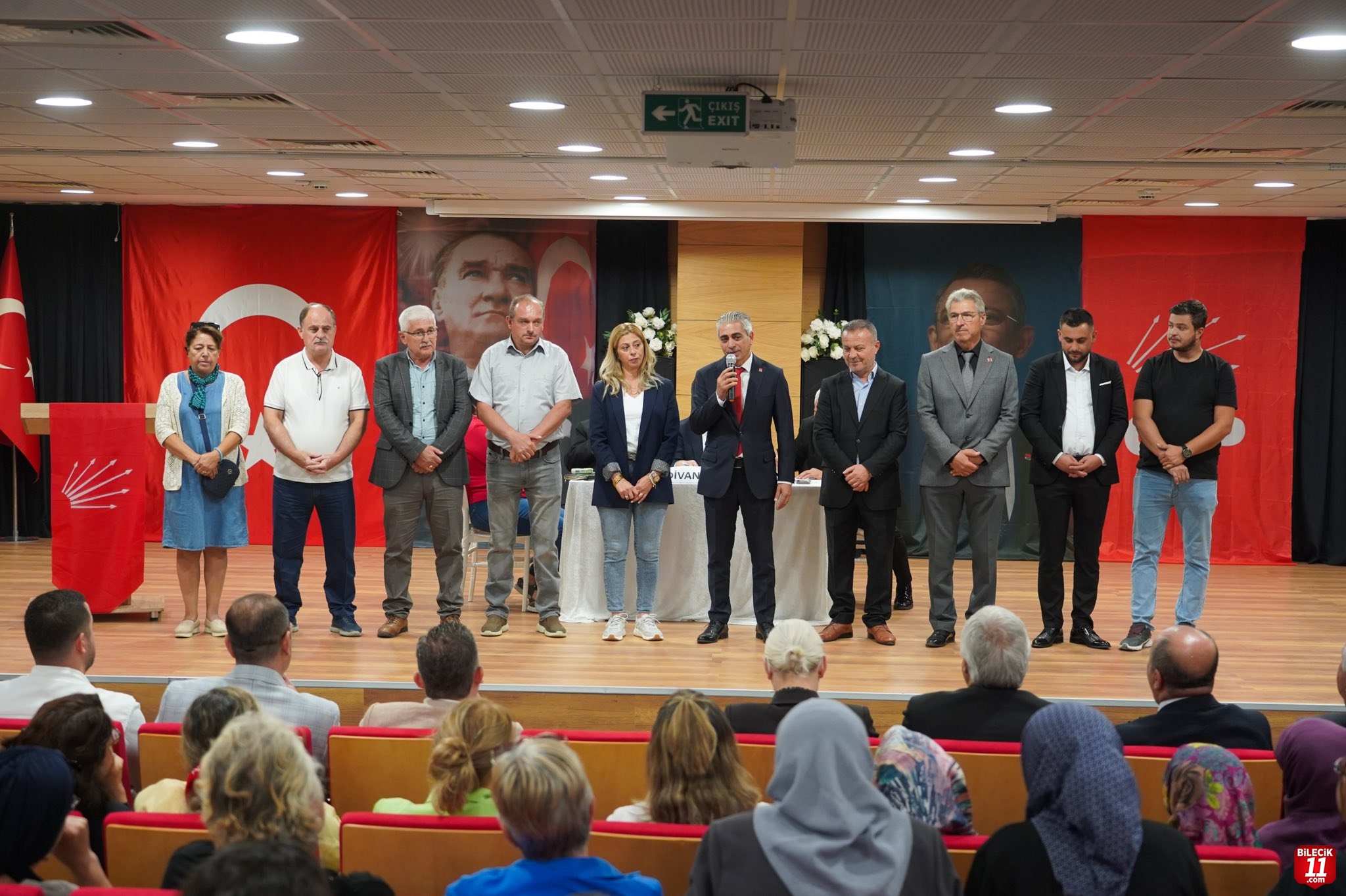 CHP'DE DELEGELER "ŞEN İLE DEVAM" DEDİ