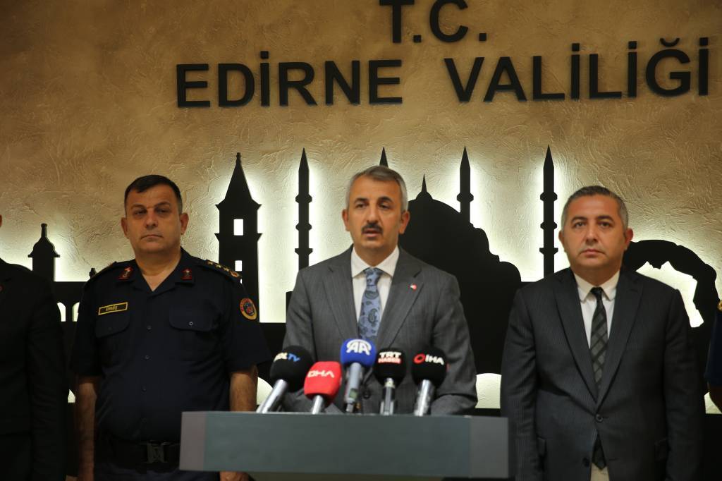 bilecik-haber_edirne-de-8-ayda-sinirdan-kacmaya-calisan-243-teror-orgutu-uyesi-yakalandi-94574.jpg