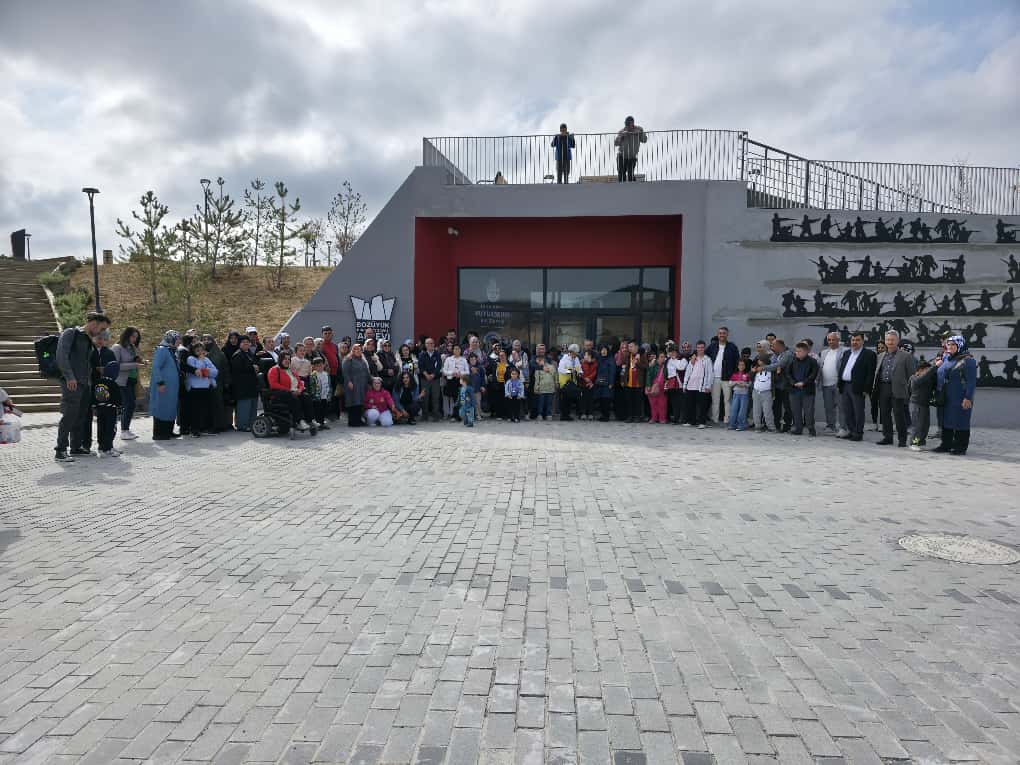 MUCİZELER TARİHİNİ ÖĞRENİYOR