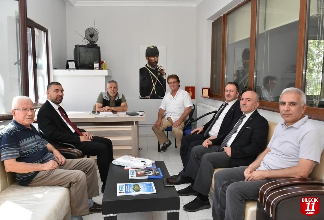 Müftülükten Şehit Ailesi ile Bilecik Şehit Aileleri ve Gaziler Derneğine Ziyaret