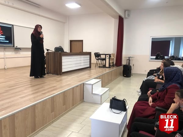 “Peygamber ve Aile Ahlakı” Konferansı Düzenlendi