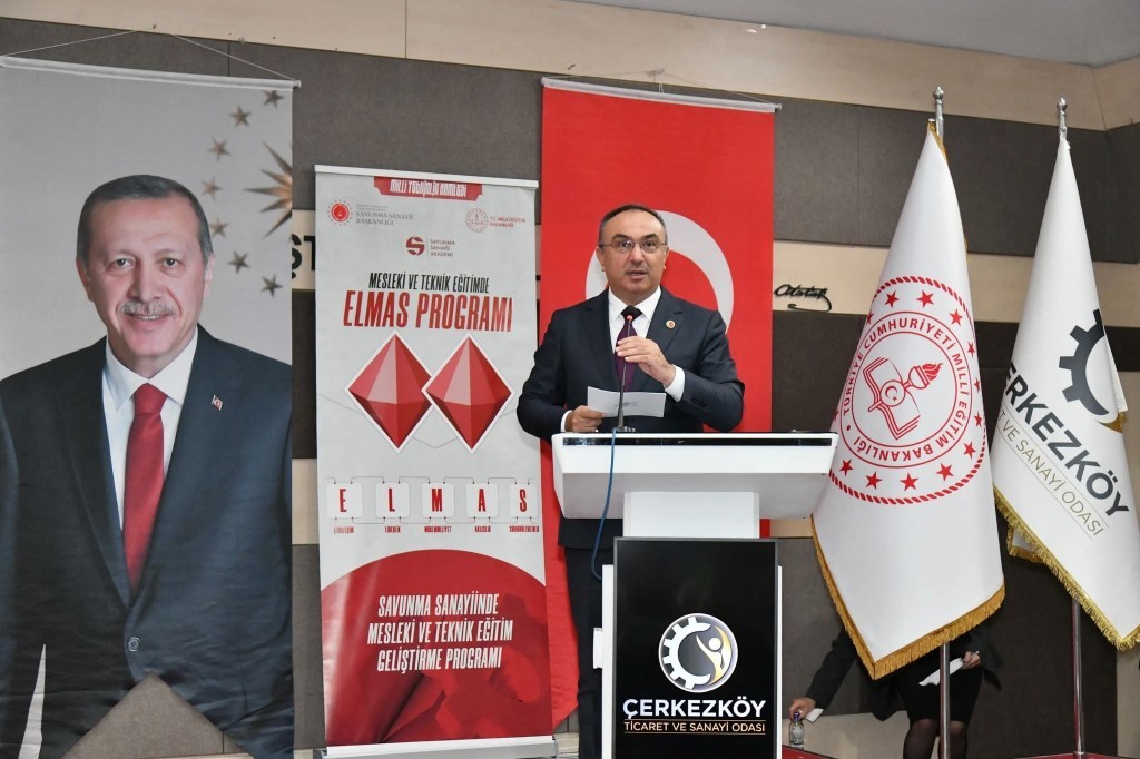 bilecik-haber_tekirdag-da-elmas-programi-calistayi-duzenlendi-99184.jpg