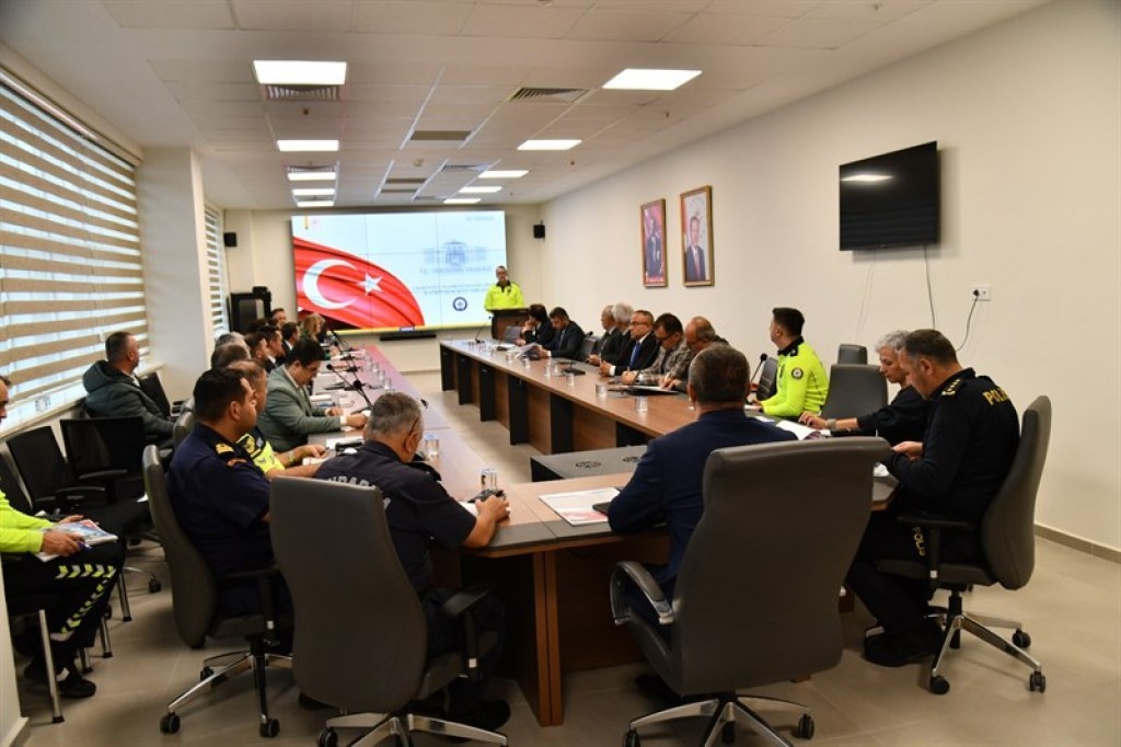 bilecik-haber_tekirdag-da-trafik-guvenligi-stratejisi-yurutme-kurulu-toplantisi-yapildi-99448.jpg
