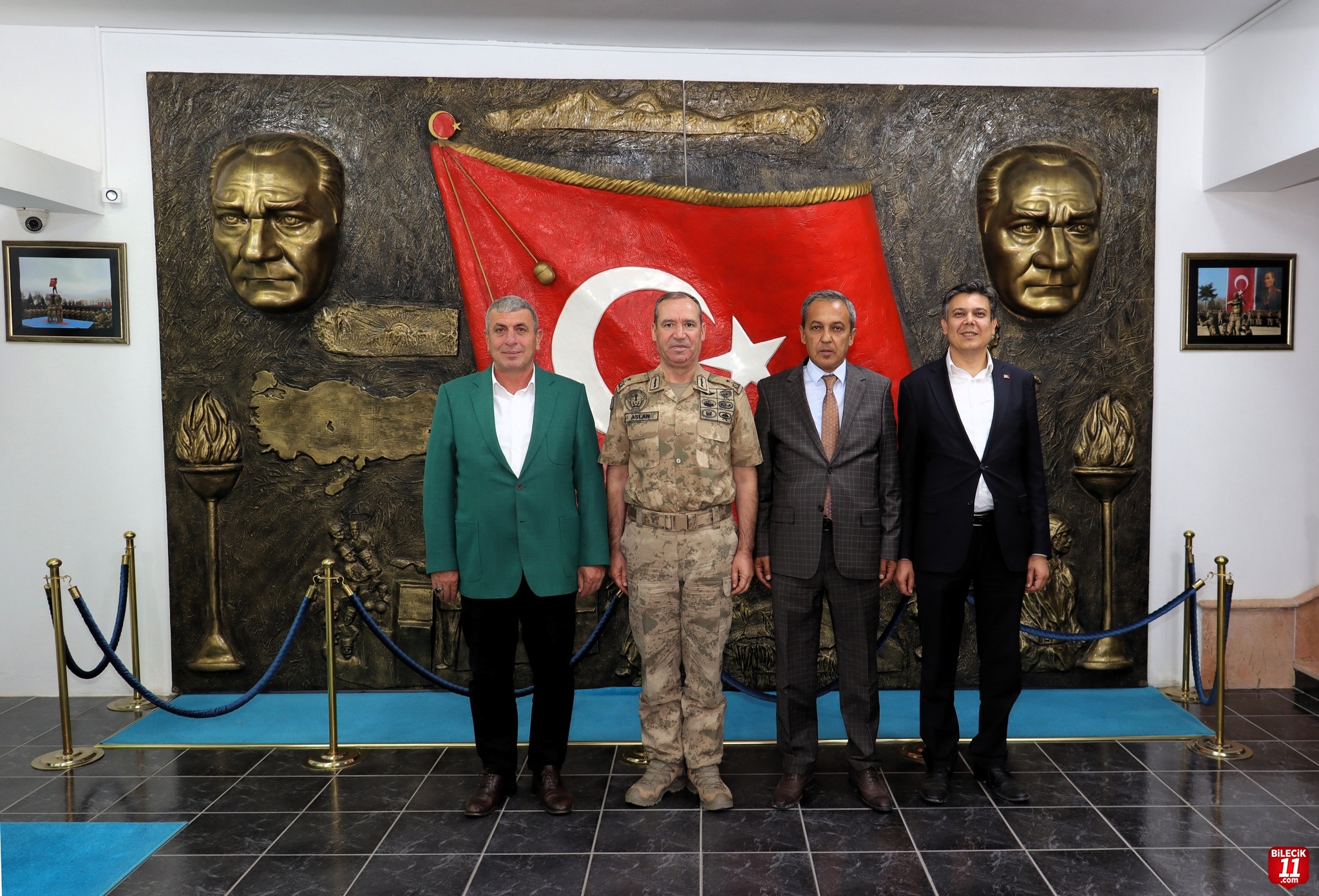 BAŞKANLARDAN ASLAN KOMUTANA ZİYARET