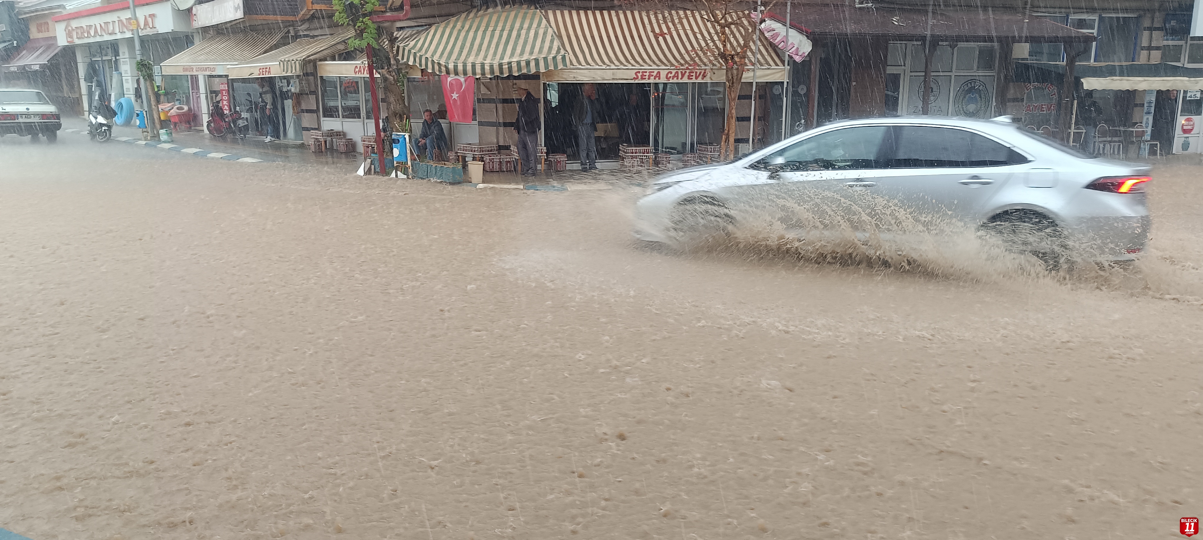 Bilecik'te sağanak etkili oldu
