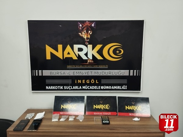 Bursa'da uyuşturucu ele geçirilen araçtaki 2 kişi tutuklandı