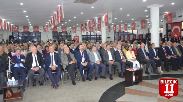 CHP Karamürsel İlçe Başkanlığına Anıl Aksu seçildi