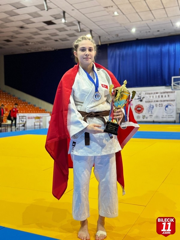 Edirne SEM sporcusu Balkan Judo Şampiyonası'nda gümüş madalya kazandı