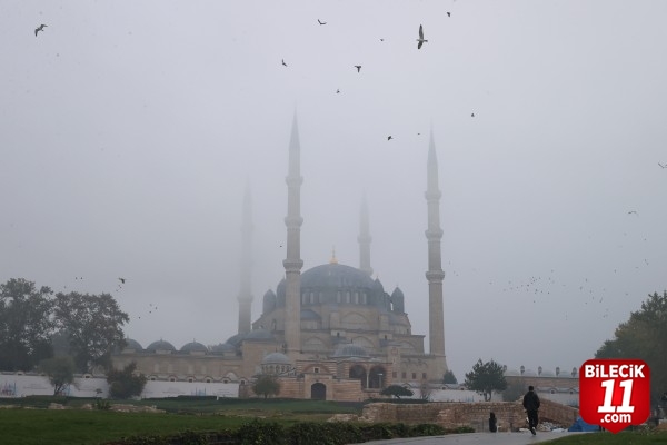 Edirne ve Tekirdağ'da sis etkili oldu