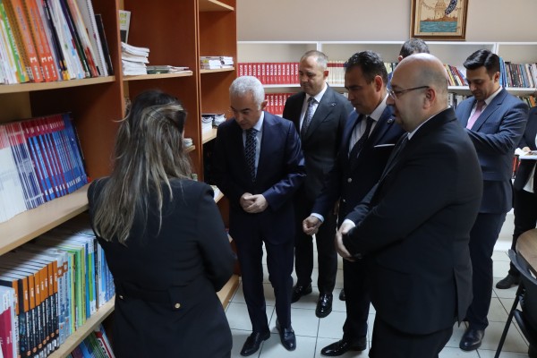 Kırklareli'nde hükümlüler için kütüphane kuruldu