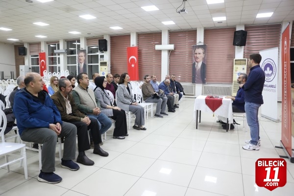 Kırklareli'nde "Kökleri Derinde Bir Sorun: Filistin'in Tarihsel Arka Planı" konferansı düzenlendi