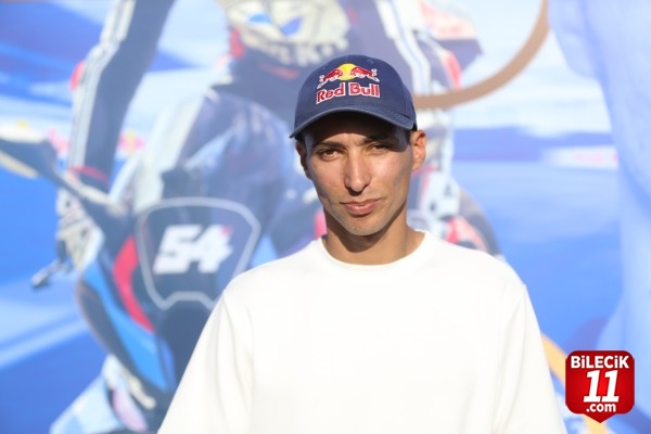 MotoGP'de yarışacak ilk Türk motosikletçi Toprak, yeni başarılar için gaza basacak