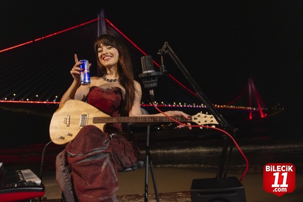 Red Bull 60 Seconds'ın yeni konuğu Melis Fis oldu