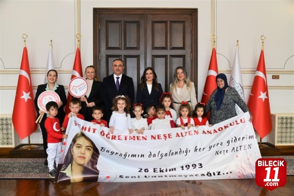 Tekirdağ'da anaokulu öğrencileri Vali Soytürk'ü ziyaret etti