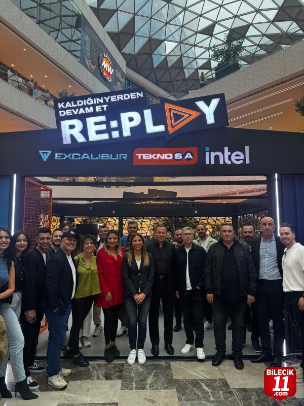 Teknosa'nın desteklediği RE:PLAY turnuvası İstanbul'da düzenledi