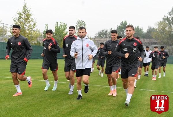 Ümit Milli Futbol Takımı, Litvanya maçının hazırlıklarını Sakarya'da sürdürdü