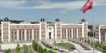 üni manşet