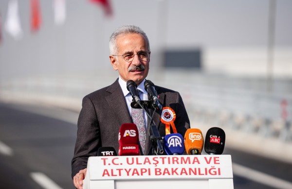Bakan Uraloğlu, Bursa'da İnegöl Giriş Kavşağı açılış töreninde konuştu:
