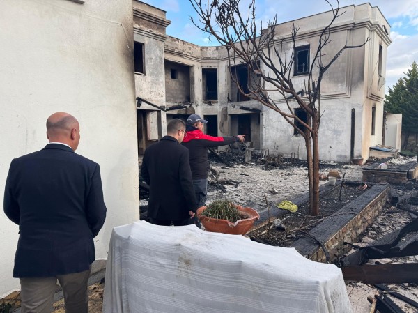 Bozcaada'da bir otelde çıkan yangın söndürüldü