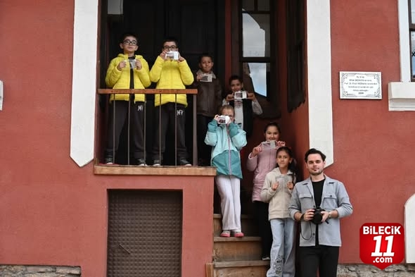 Bozüyük'te Renkli Fotoğraf Atölyesi