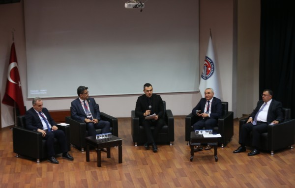 Çanakkale'de "Araştırma Dekanlıkları Çalıştayı" başladı