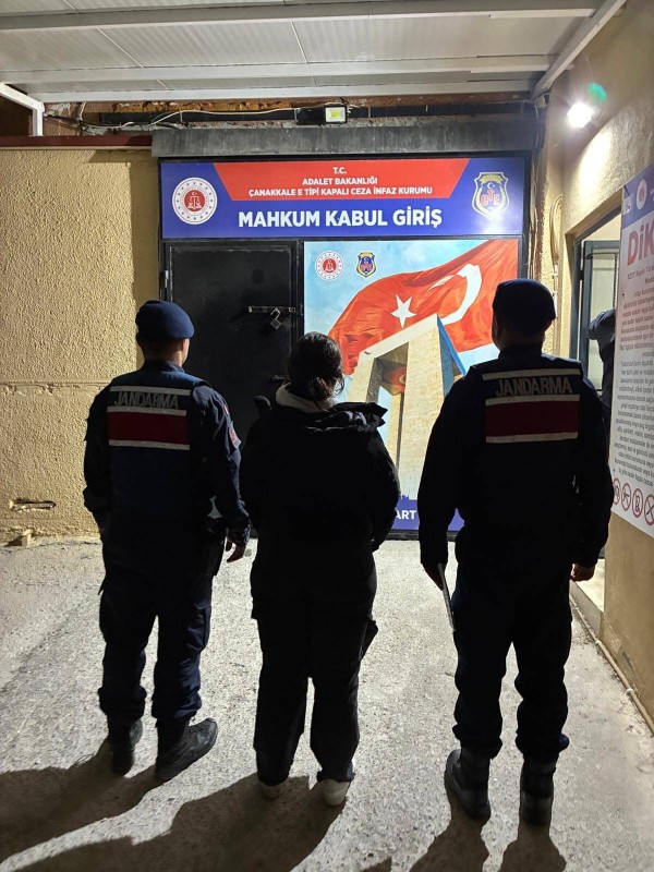 Çanakkale'de jandarmanın yakaladığı 33 şüpheliden 8'i tutuklandı