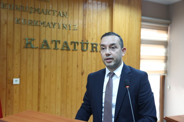 Edirne İl Genel Meclisinde yol yapım çalışmaları konusu ele alındı