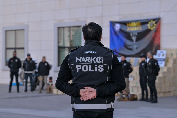GÜNCELLEME - Derince Limanı'nda 1 ton 508 kilogram uyuşturucu ele geçirildi, 5 şüpheli yakalandı