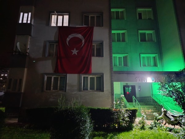 Hava Pilot Binbaşı Serdar Uslu'nun şehadet haberi Bursa'daki anne ve babasına verildi