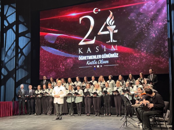 İstanbul'da "Türkiye Yüzyılı'nda İdeal Öğretmen" paneli düzenlendi