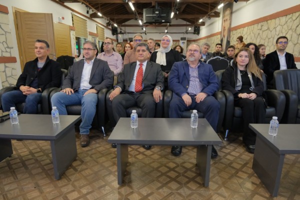 Kırklareli'nde Cumhuriyet Dönemi Eğitim Politikaları Konferansı düzenlendi