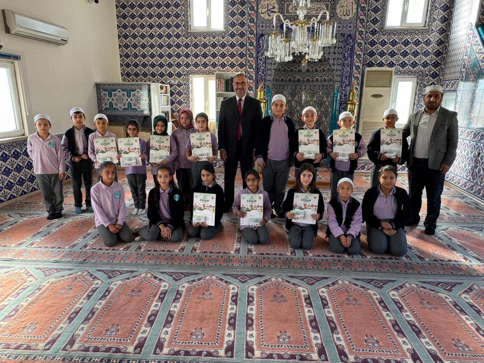 Öğrencilerden Cami Market’e Ziyaret 