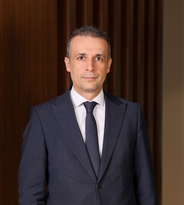 Türk Telekom'dan bir ayda 1,8 milyar dolarlık uluslararası finansman