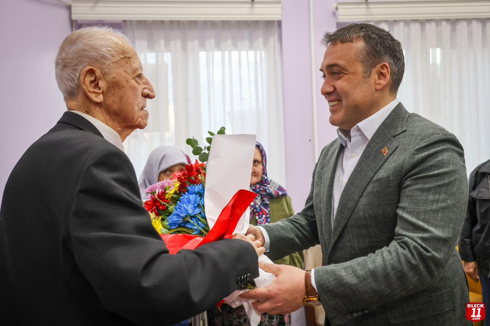 Vali Sözer'den Öğretmenler Günü Ziyareti